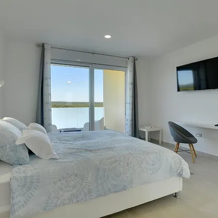 Traumhafte Mit Privatem Pool, Sauna, Meerblick Сasa de vacaciones *