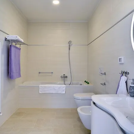 Traumhafte Mit Privatem Pool, Sauna, Meerblick