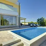 Traumhafte Mit Privatem Pool, Sauna, Meerblick 別荘